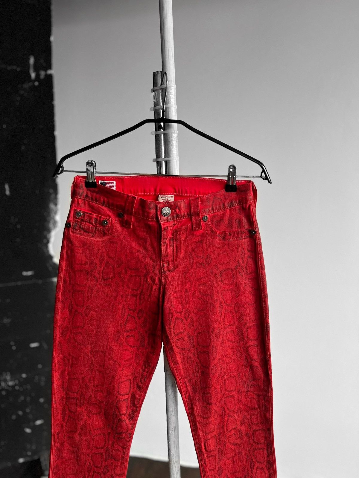True Religion True Religion Womens Red Slim Fit Jeans Pants Made in USA Size 28" / US 6 / IT 42 - 2 Thumbnail