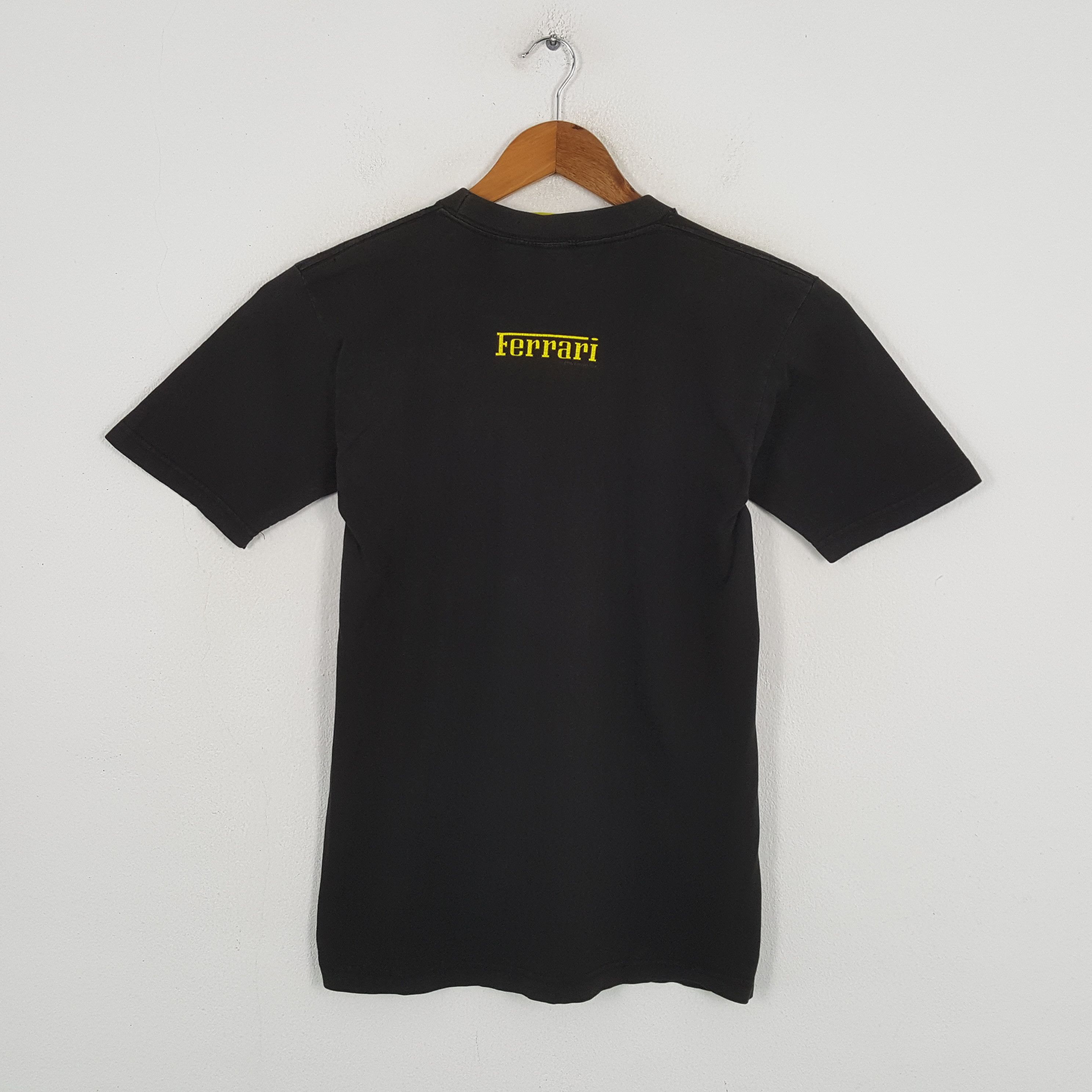Ferrari × Vintage Vintage FERRARI Italian Supercar Big Logo Design T-Shirt Size US S / EU 44-46 / 1 - 3 Thumbnail