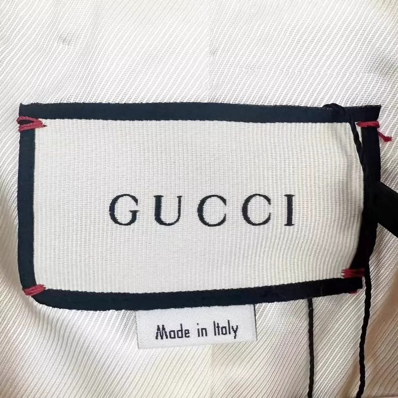 Gucci Gucci Size 38 Beige gold buckle suit coat 2501-Nextarrow Size US XXS / EU 40 - 3 Thumbnail