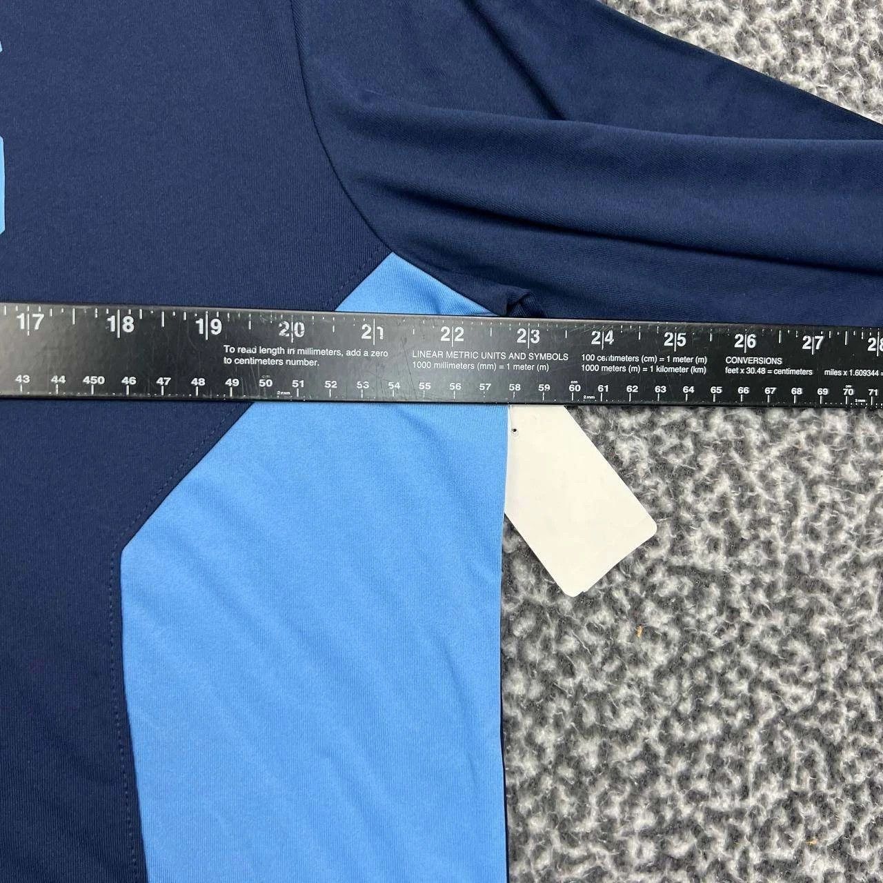 Other Tennessee Titans Shirt Men Blue Long Sleeve Crew Neck New L Size US L / EU 52-54 / 3 - 5 Thumbnail