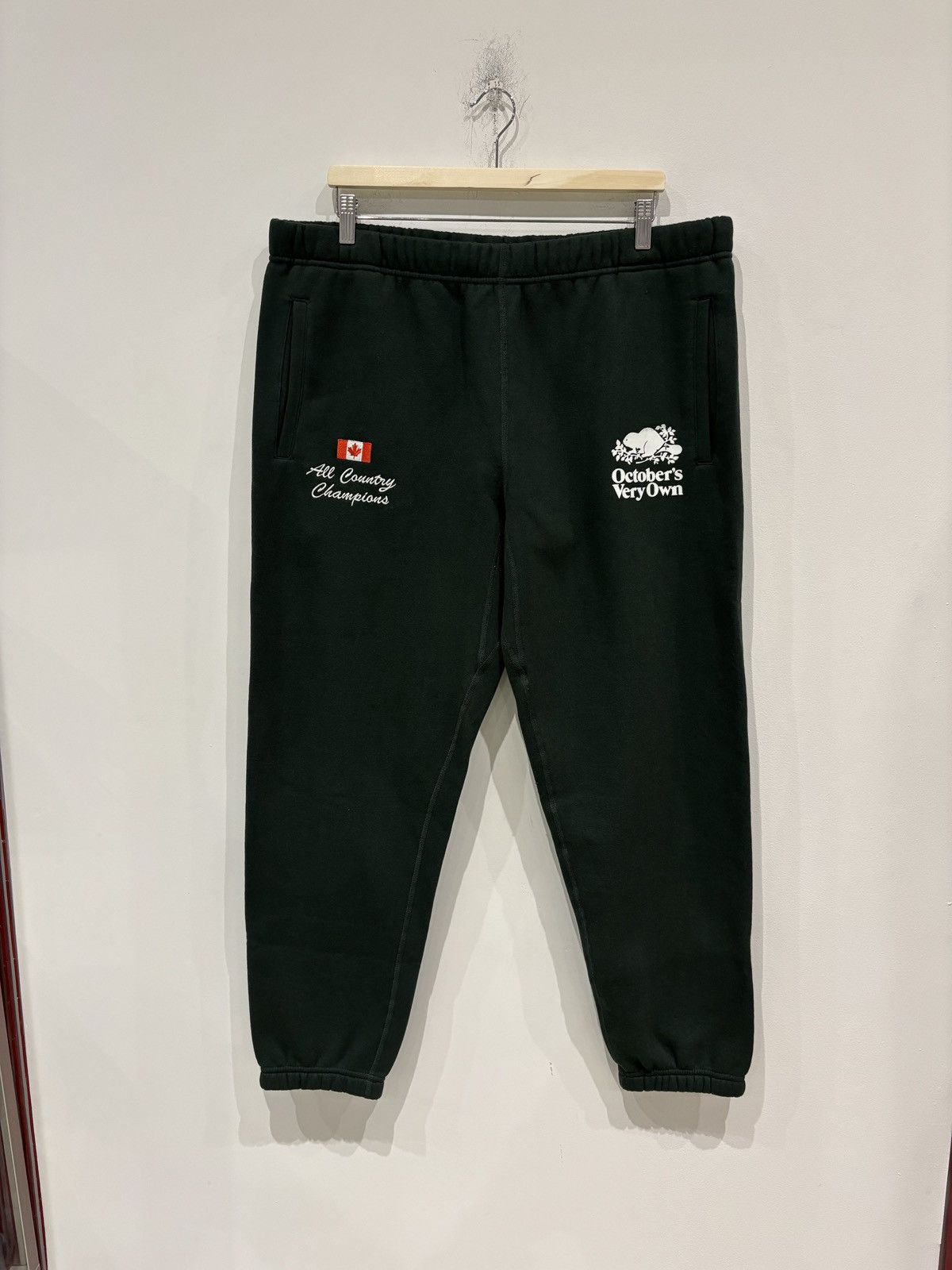 October's Very Own OVO x Roots All Country Sweatpants Forest Green Size: XL Size US 36 / EU 52 - 1 Thumbnail