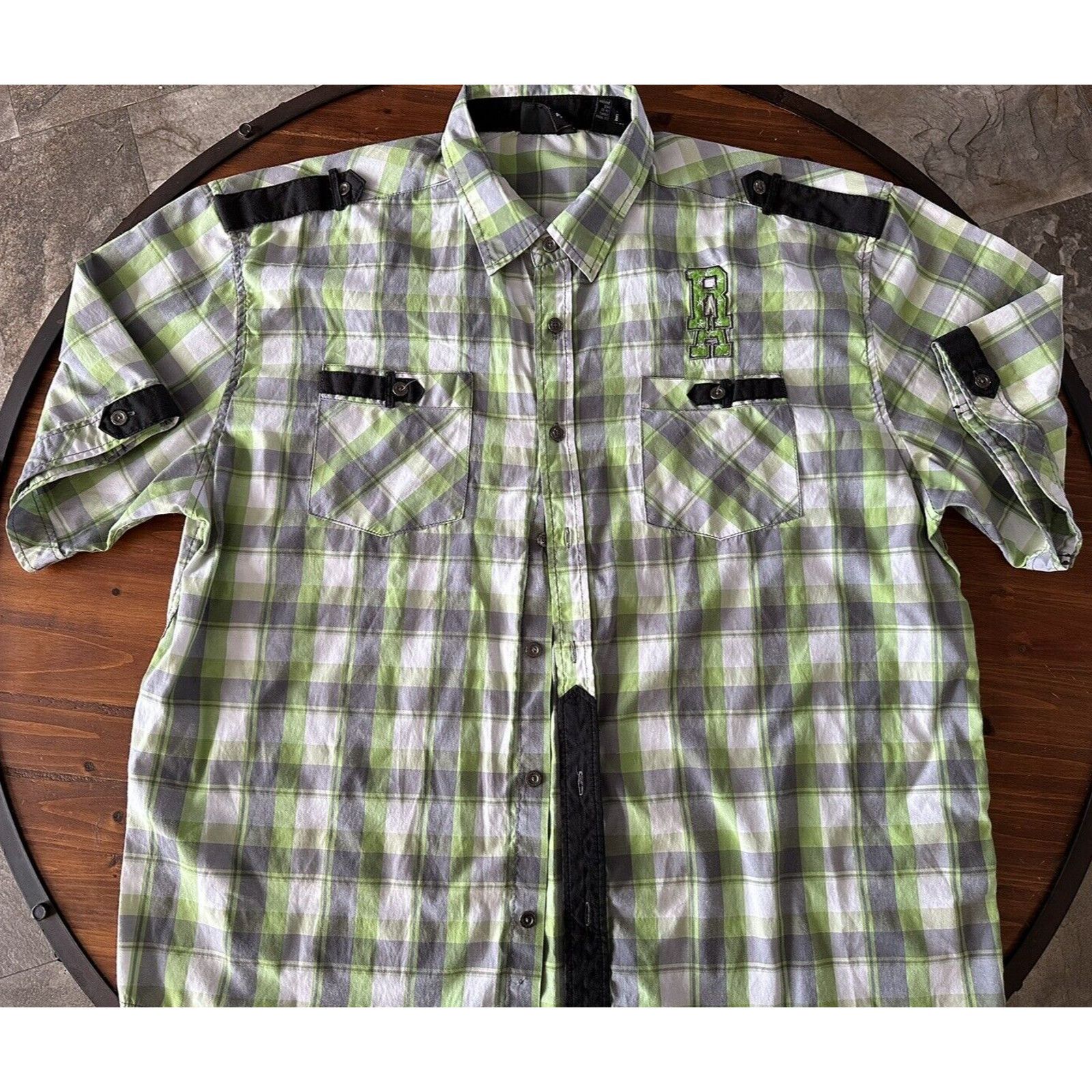Other Red Ape Mens Shirt 2XL Plaid Green/Gray/White w/Black Trim Size US XXL / EU 58 / 5 - 2 Thumbnail
