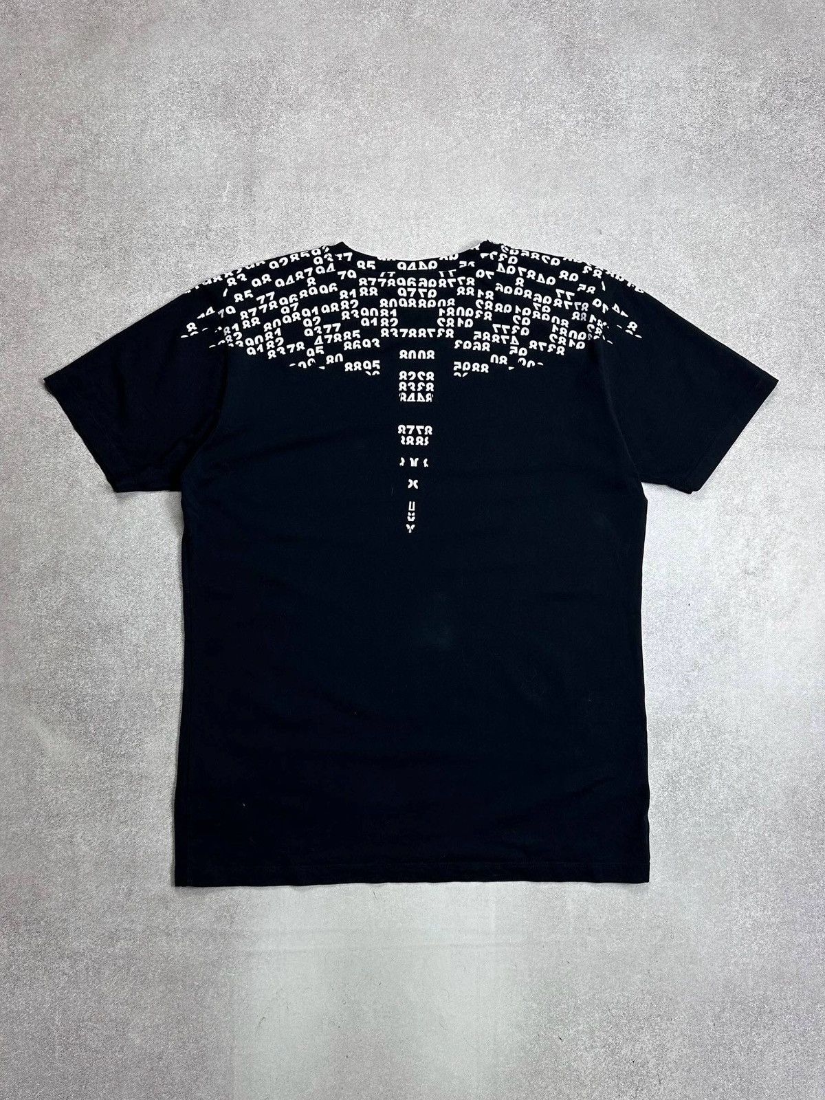 Marcelo Burlon Marcelo Burlon Numbers Big Logo T-shirt XL Size US XL / EU 56 / 4 - 3 Thumbnail