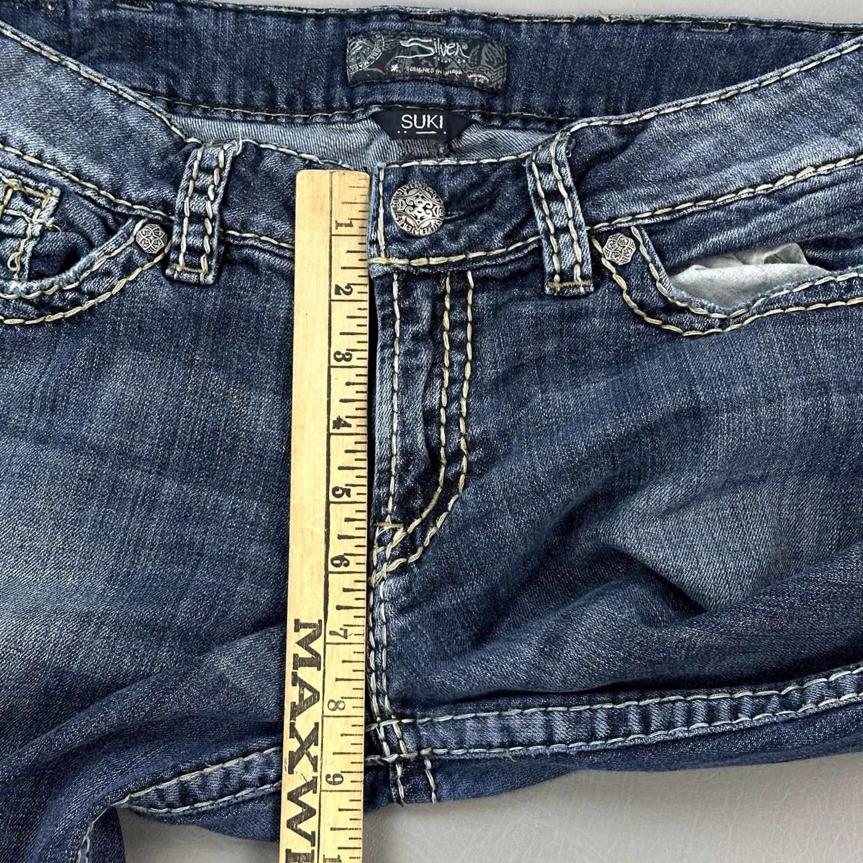 Silver Jeans Co. Nike Shirt? Size 24" / US 00 / IT 34 - 5 Thumbnail