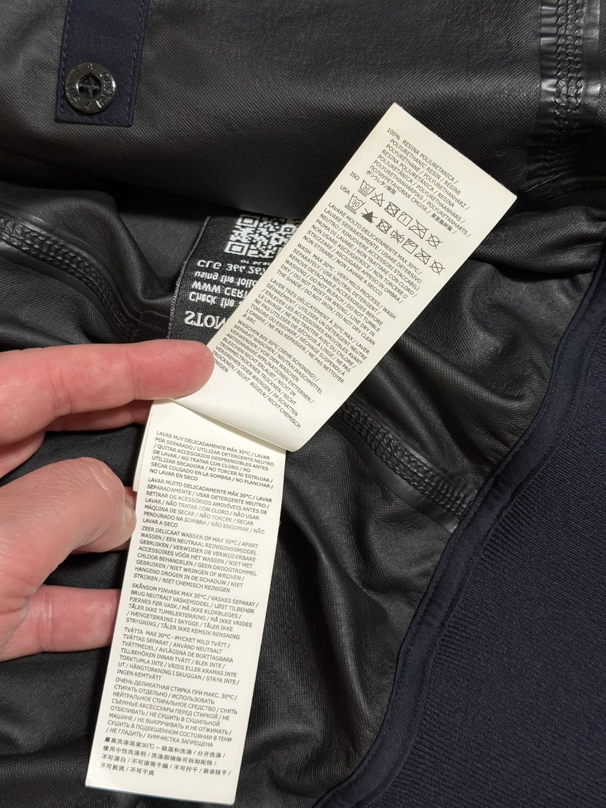 Stone Island 🔥850$ Stone Island Light Soft Shell Grid Bomber Jacket Navy Size US L / EU 52-54 / 3 - 22 Thumbnail