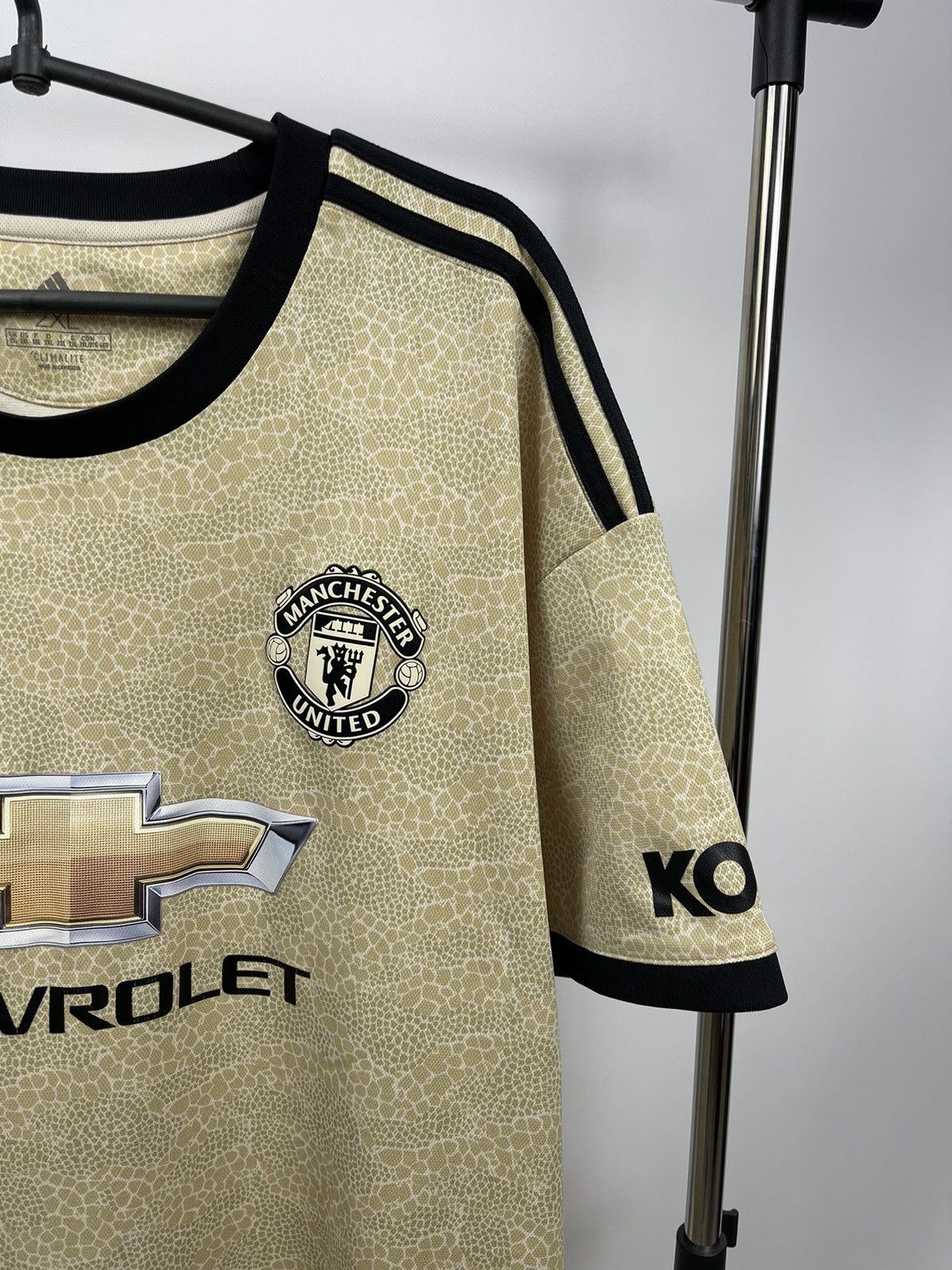 Adidas × Vintage Adidas Manchester United 2019 2020 Tan Away Jersey Size 2XL Size US XXL / EU 58 / 5 - 2 Thumbnail