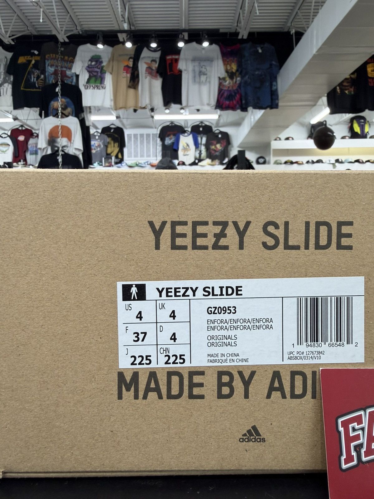 Adidas Adidas Yeezy Slide Enflame Orange Size 4 (2021) Size US 5 / EU 37 - 12 Thumbnail