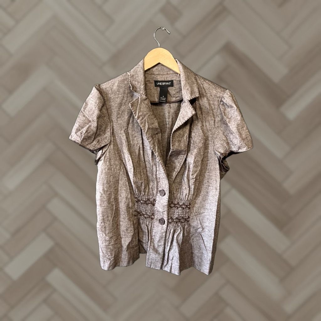 Vintage Lane Bryant Brown Linen Short Sleeve Button-Up Womens 18 Plus Shirt Indicates 18 Plus Size Womens Brown Linen short sleeve button-up from Lane Bryant Size 40" / US 18 - 1 Thumbnail