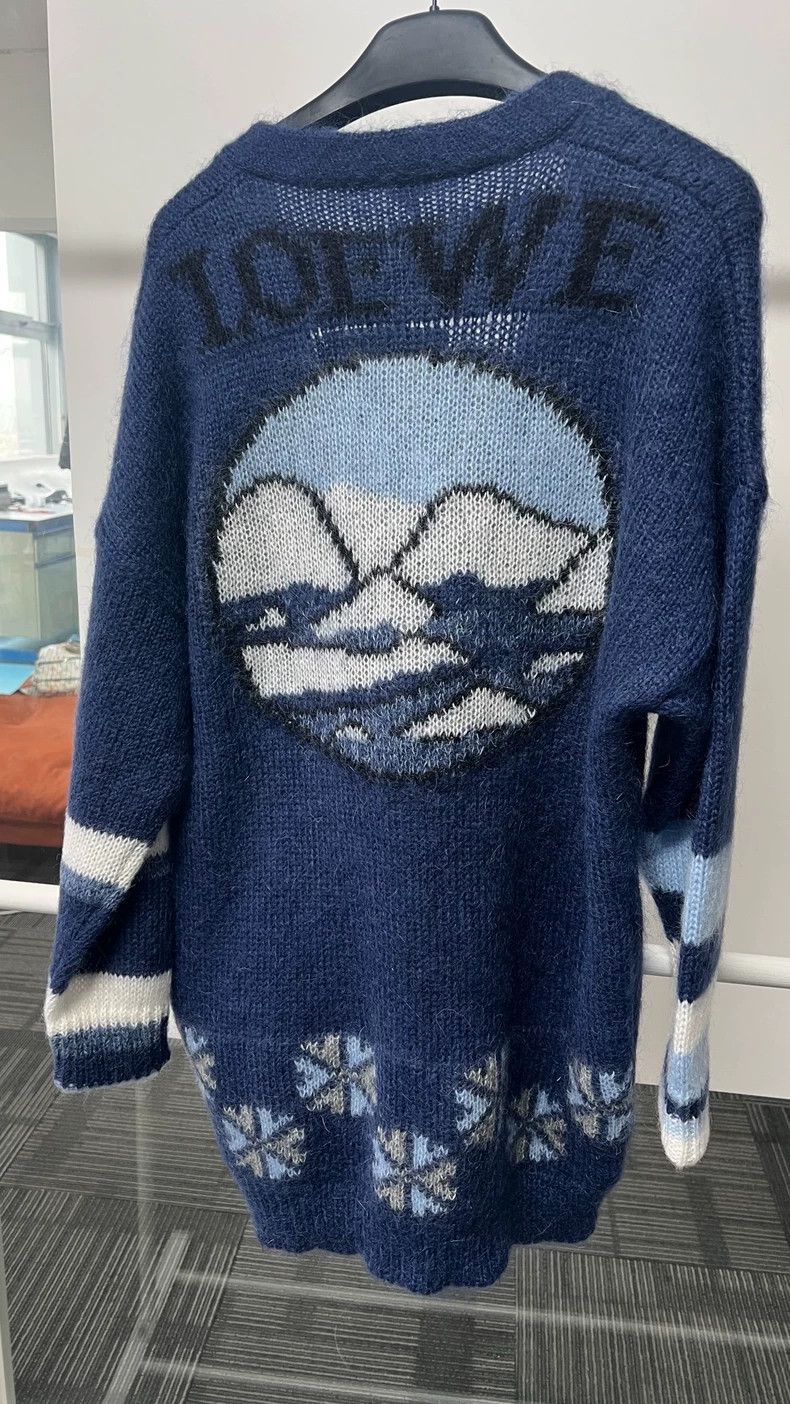 Loewe LOEWE Large single-row snap long-sleeve knit sweater for w Size XS / US 0-2 / IT 36-38 - 2 Thumbnail