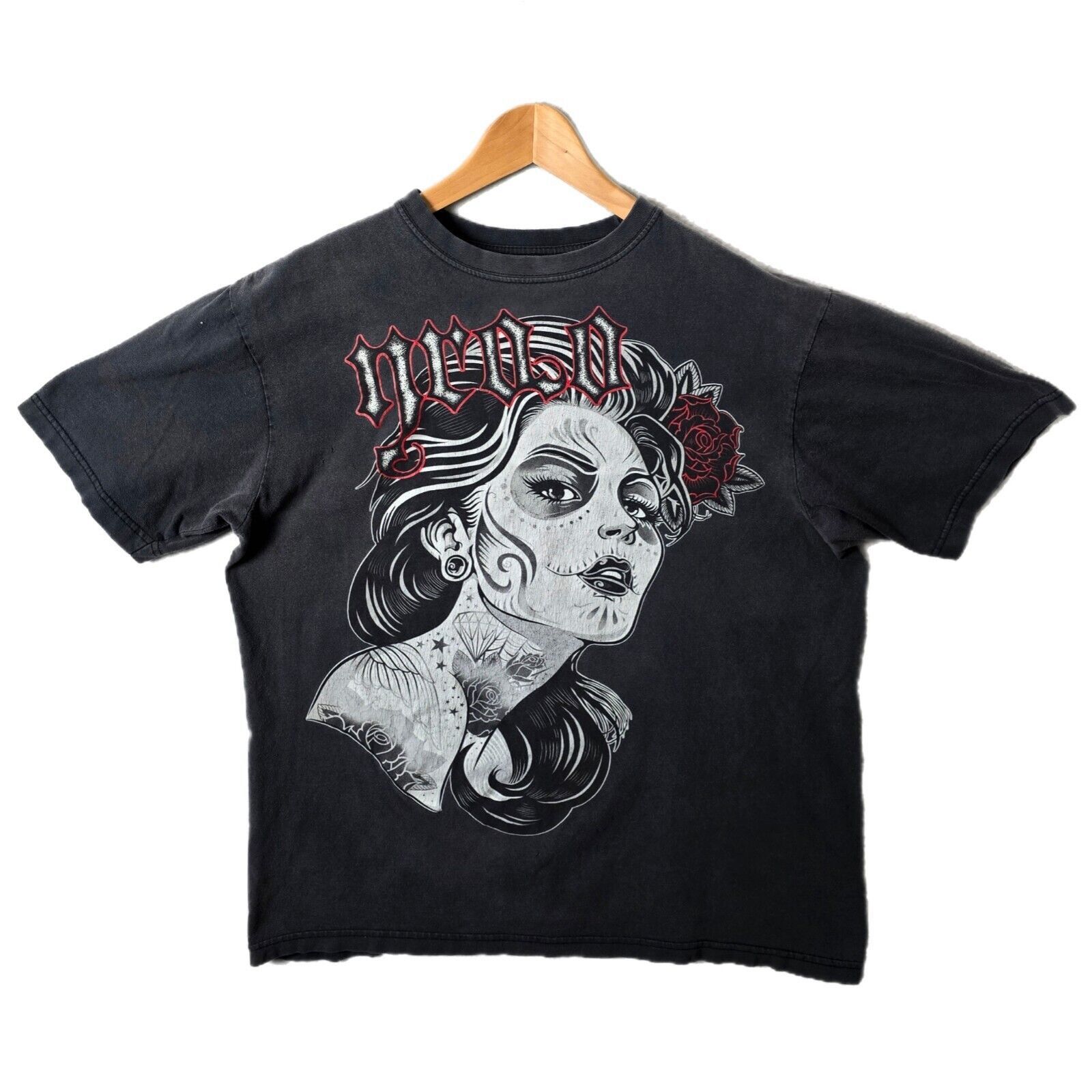 Other QRAO Day Of The Dead Skull Women Shirt Size XL Size US XL / EU 56 / 4 - 1 Thumbnail
