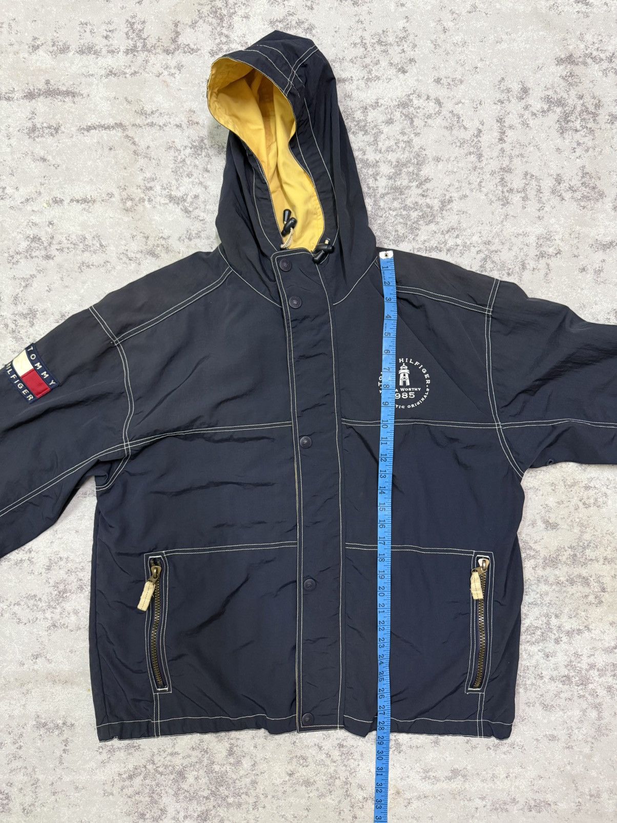 Tommy Hilfiger Vintage Tommy Hilfiger Sailing Gear Windbreaker Jacket Hodie Size US XL / EU 56 / 4 - 20 Thumbnail