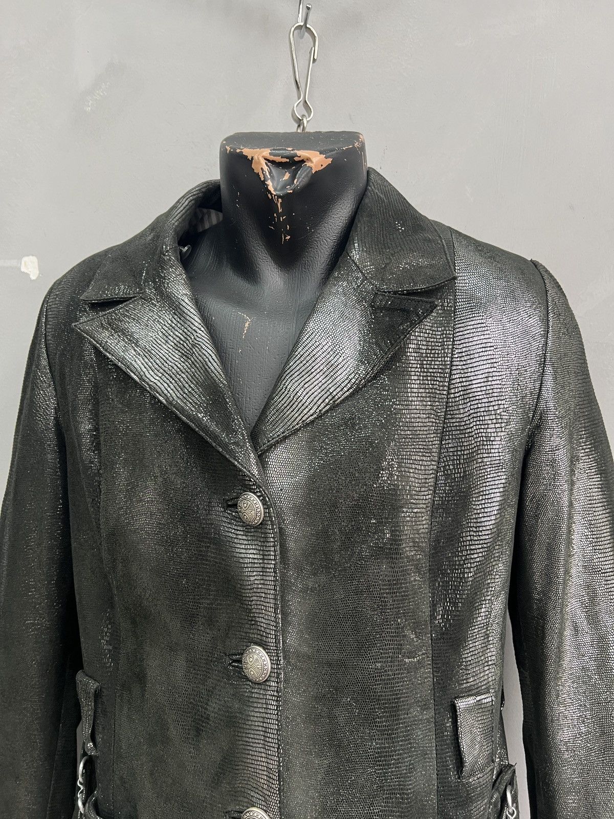 Hysteric Glamour gothic mettalic leather blazer y2k style if six was nine Size US S / EU 44-46 / 1 - 2 Thumbnail