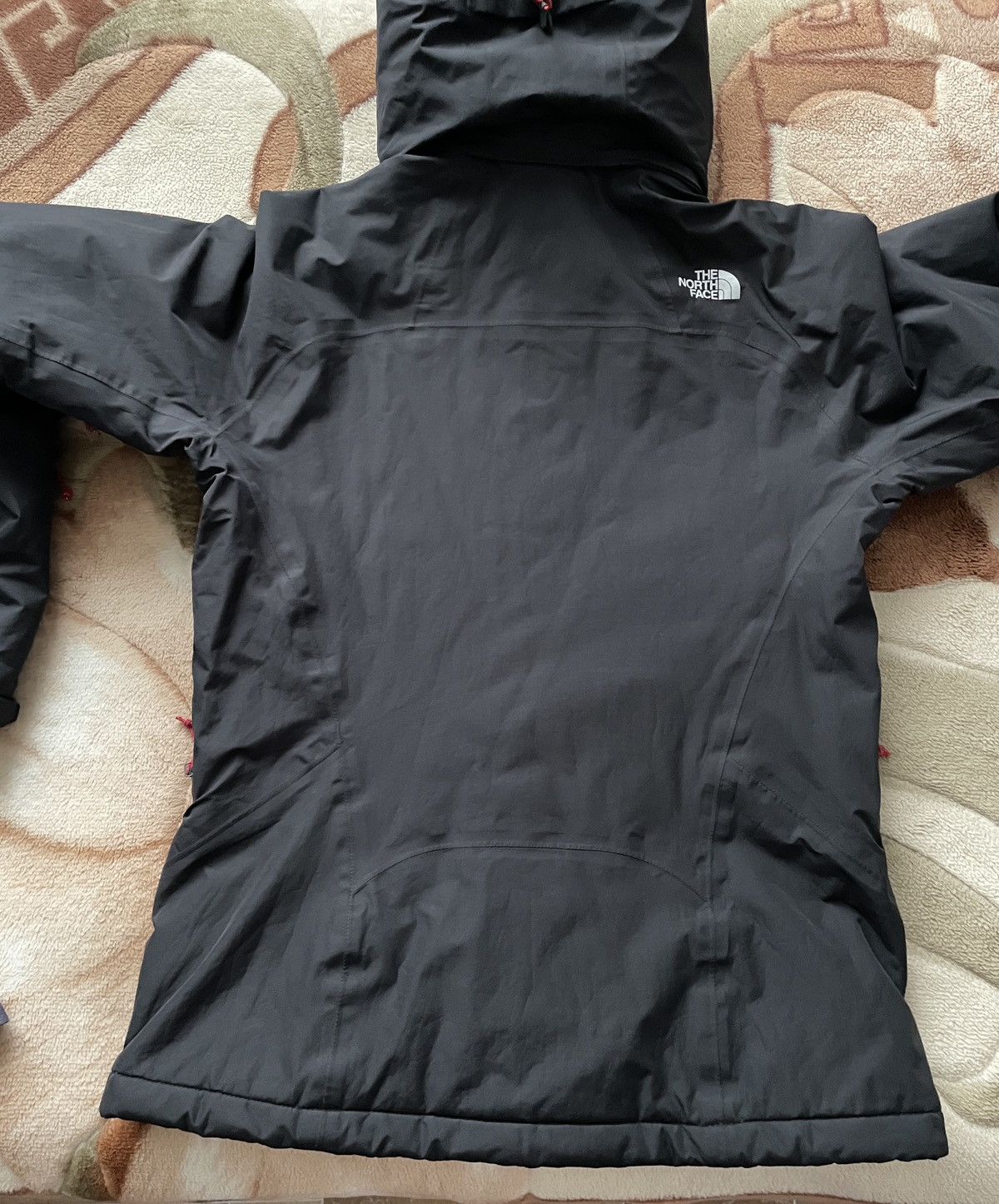 The North Face Women’s The North Face Summit Series HyVe Alpha Black Jacket Size S / US 4 / IT 40 - 5 Thumbnail