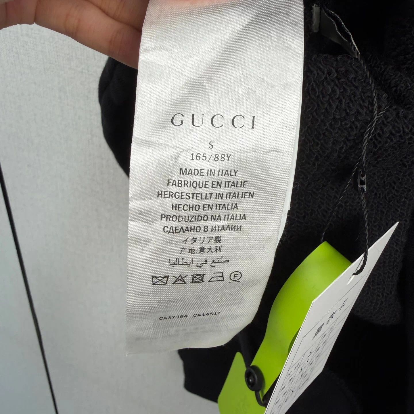 Gucci Gucci sequined rhinestone hoodie, size S, 98% new Size S / US 4 / IT 40 - 4 Thumbnail
