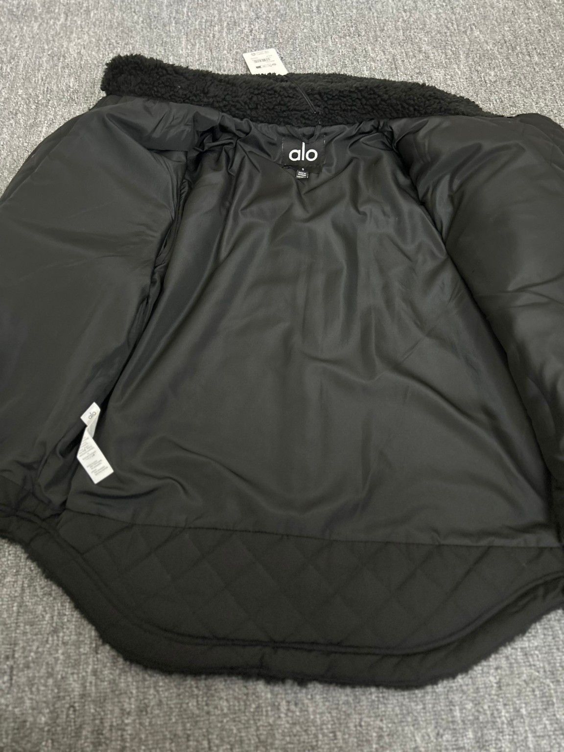Alo Yoga Alo Yoga Black Sherpa Utility Jacket - Cozy Teddy Fleece NWT Size S / US 4 / IT 40 - 3 Thumbnail