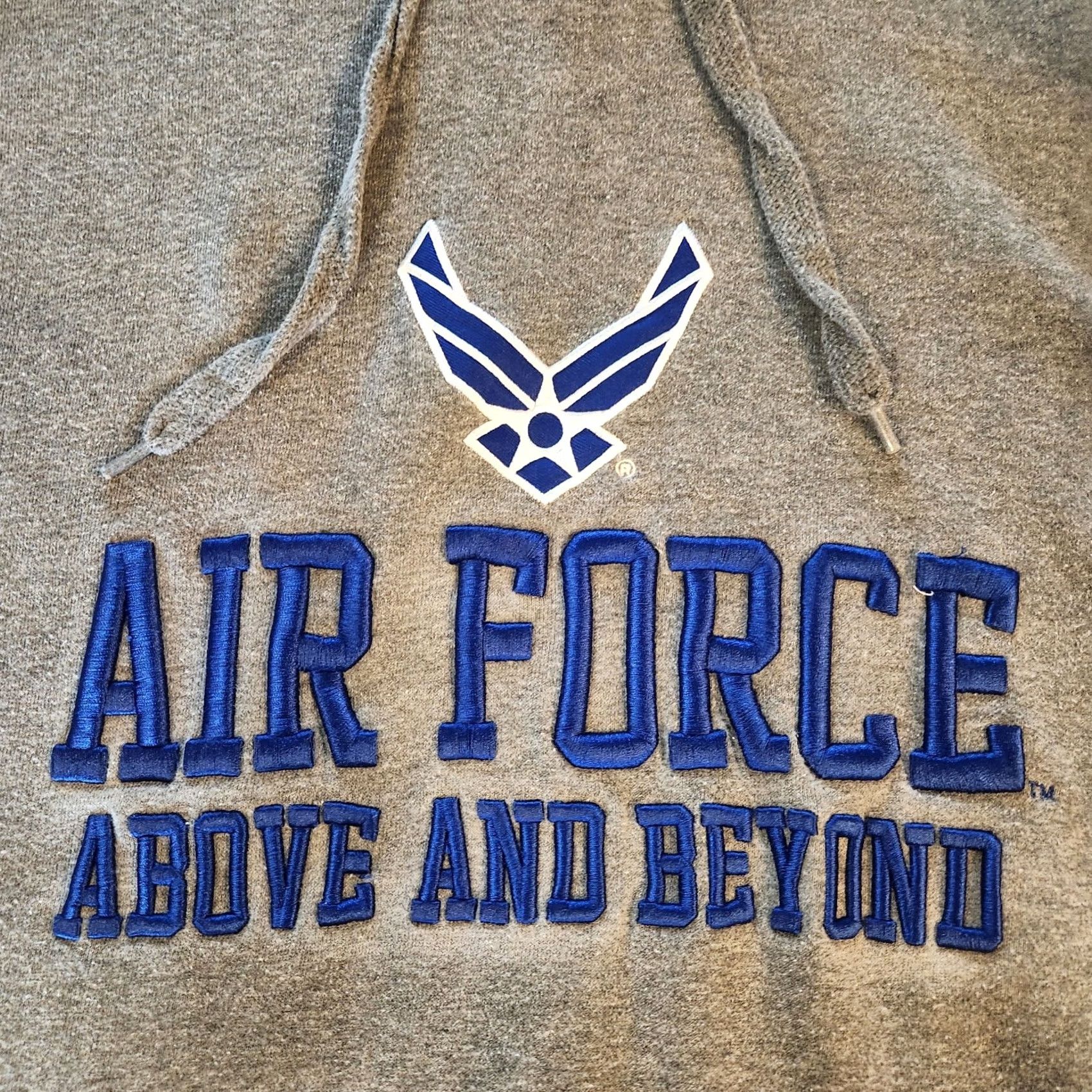 Vintage U.S. Air Force Hoodie Mens 3XL Gray Embroidered Armed Forces USA America Hoodie Pullover Sweatshirt Men Gray 3XL Embroidered USA America Size US XXL / EU 58 / 5 - 3 Thumbnail