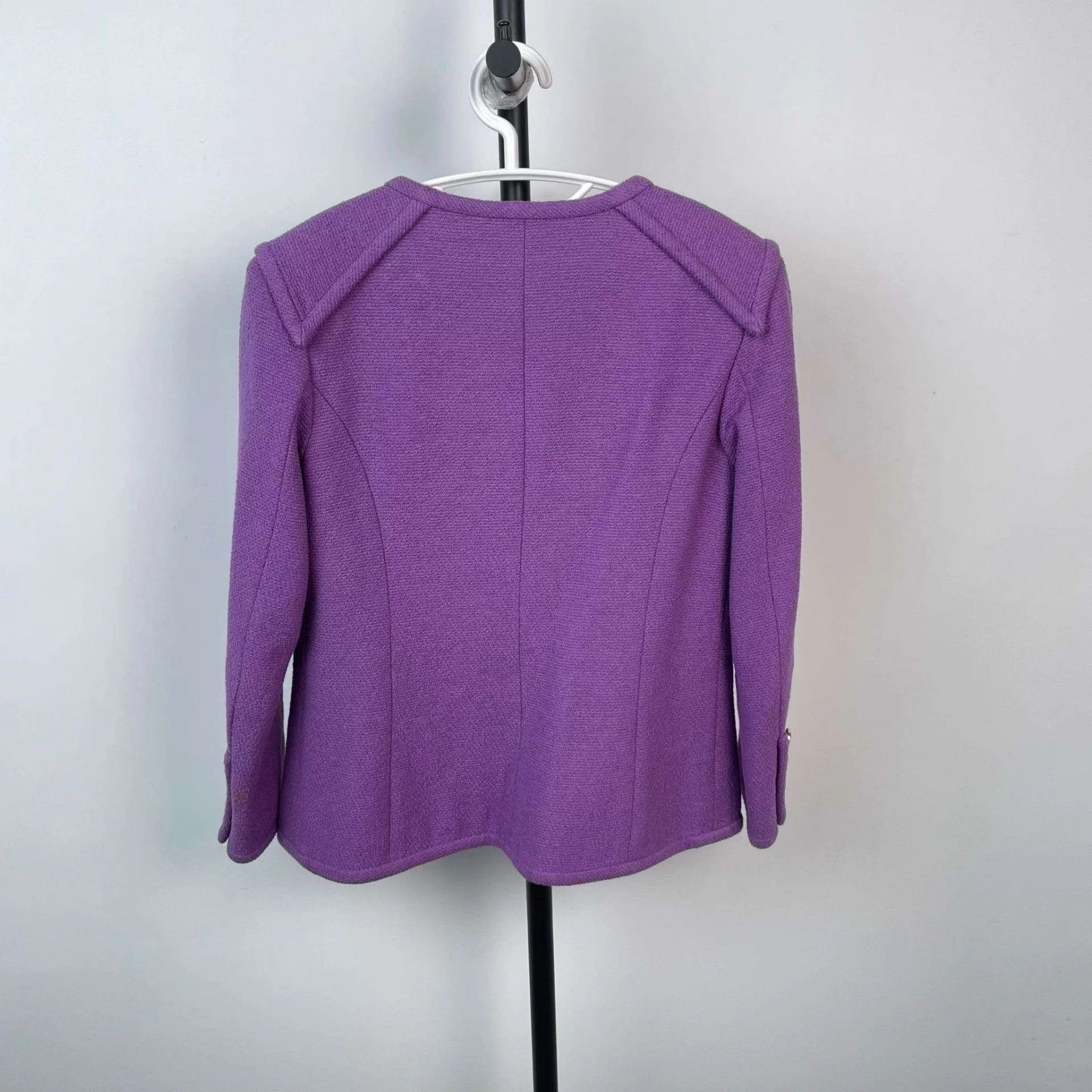Chanel Chanel Tweed Jacket Purple 38 Size S / US 4 / IT 40 - 2 Thumbnail