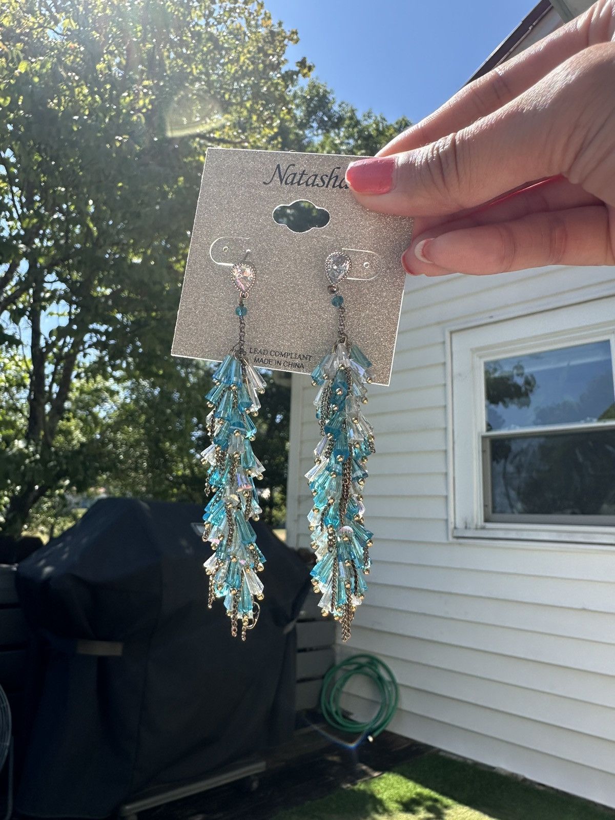Designer Natasha water blue beads tassels stud back unique closure Size ONE SIZE - 7 Thumbnail