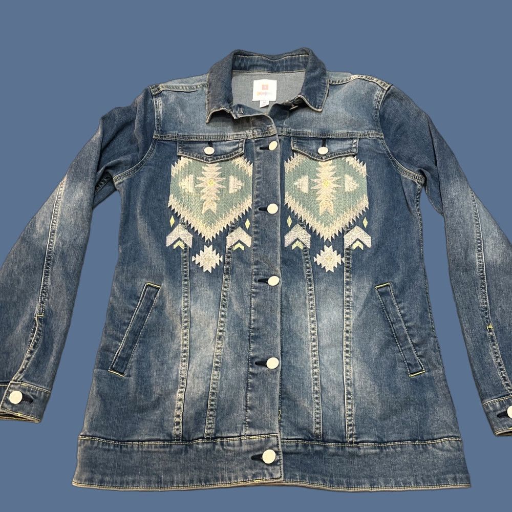 Vintage VINTAGE LuLaRoe Jaxon Aztec Denim Jacket M Women's Jacket Short Blue Aztec Bohemian Southwestern Festival EUC Size M / US 6-8 / IT 42-44 - 1 Thumbnail