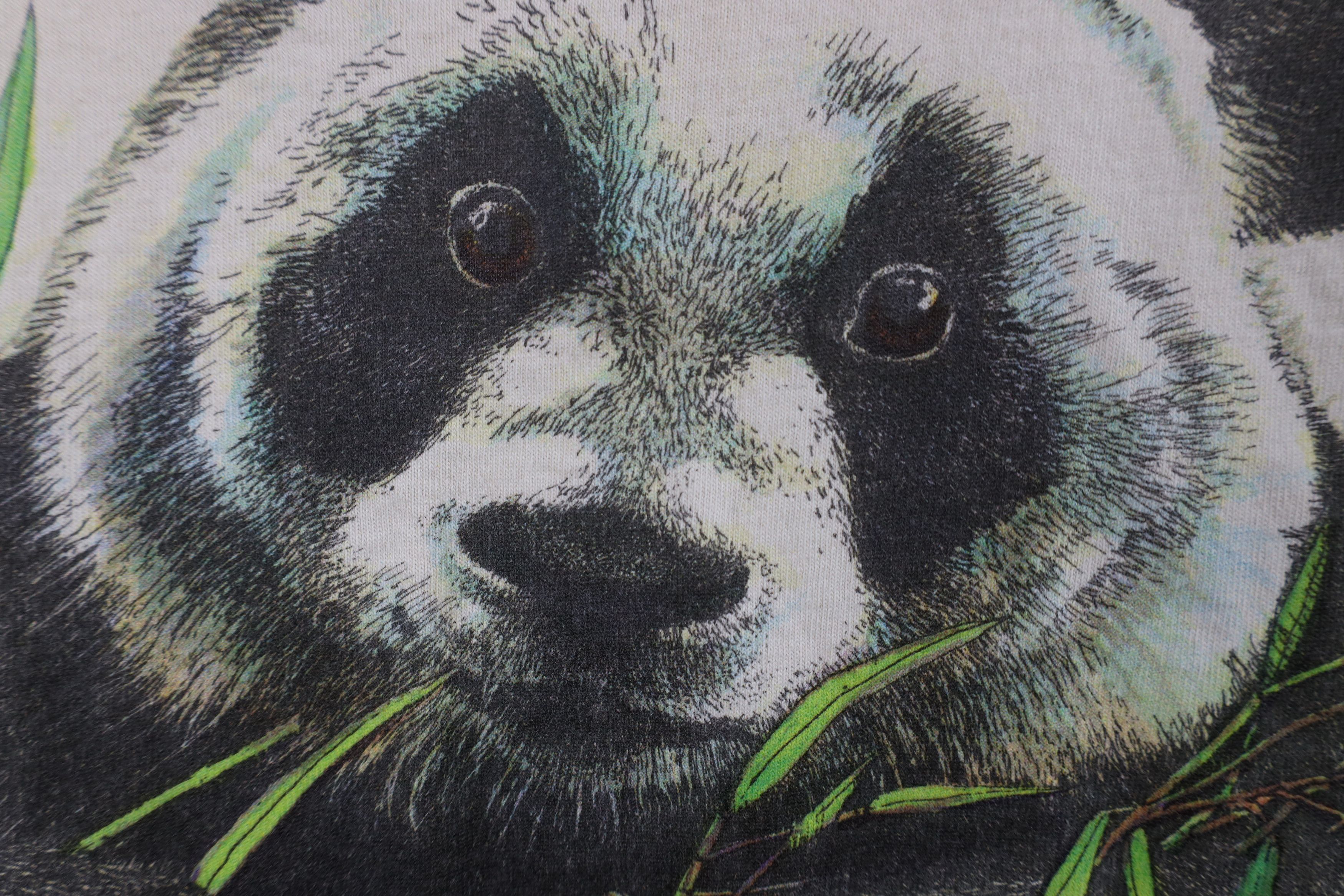 Vintage Vintage 90s Streetwear Species Panda Bear T-Shirt USA Size US XXL / EU 58 / 5 - 9 Thumbnail