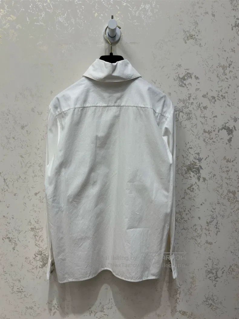 Chanel Chanel 21 Early Spring Vacation Series White Rhinestone Bu Size XXS / US 00 / IT 34 - 2 Thumbnail