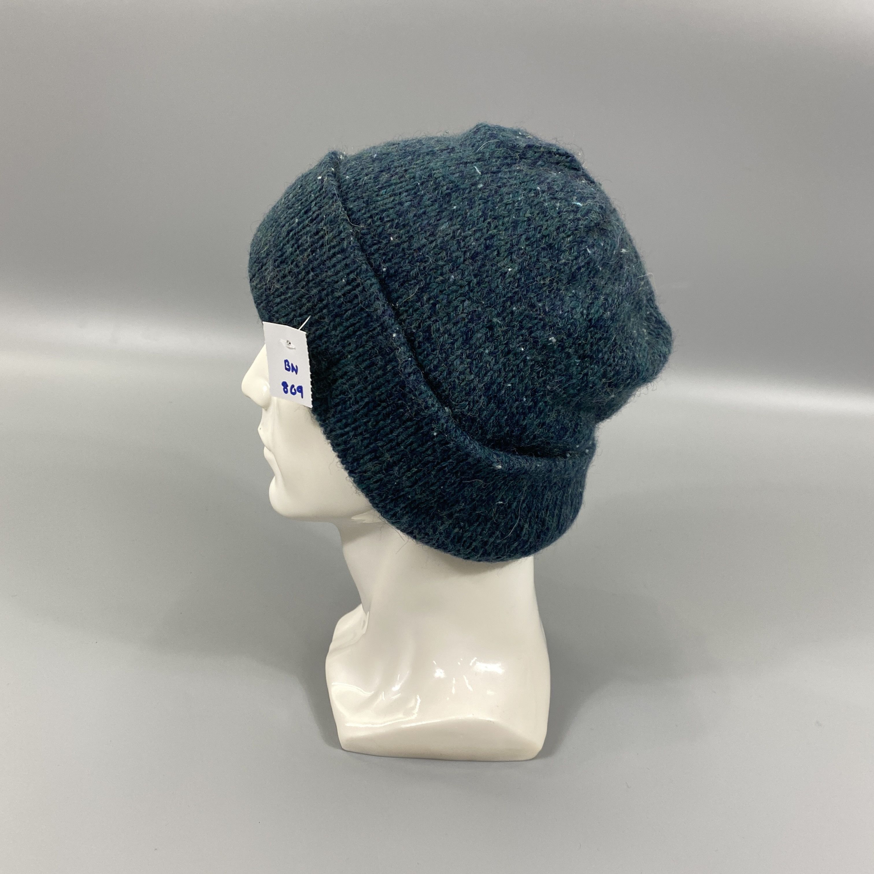 Vintage Usa Brand Plain Knit Snow Cap -BN809 Size ONE SIZE - 1 Thumbnail