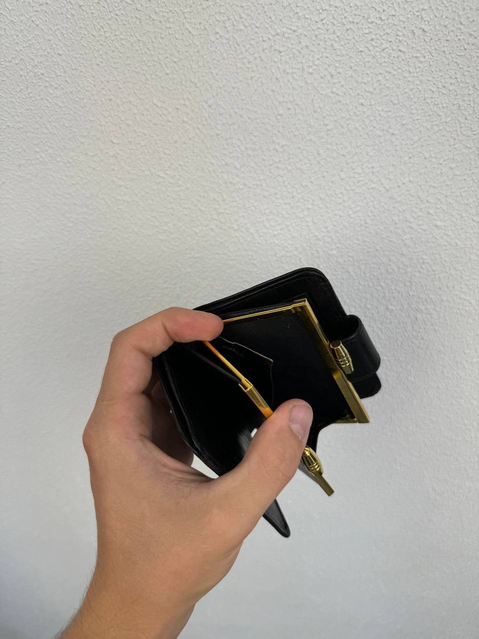 Vintage × Yves Saint Laurent Yvette Saint Laurent Vintage 90s Leather Wallet Size ONE SIZE - 8 Thumbnail