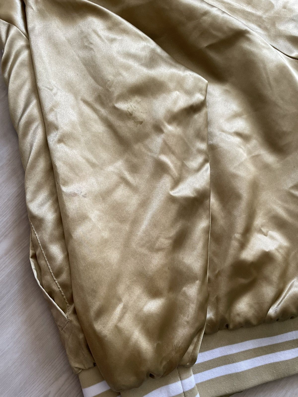 Augusta Sportswear Augusta Hennessy Gold Satin Bomber Jacket Lined sz S Size US S / EU 44-46 / 1 - 8 Thumbnail