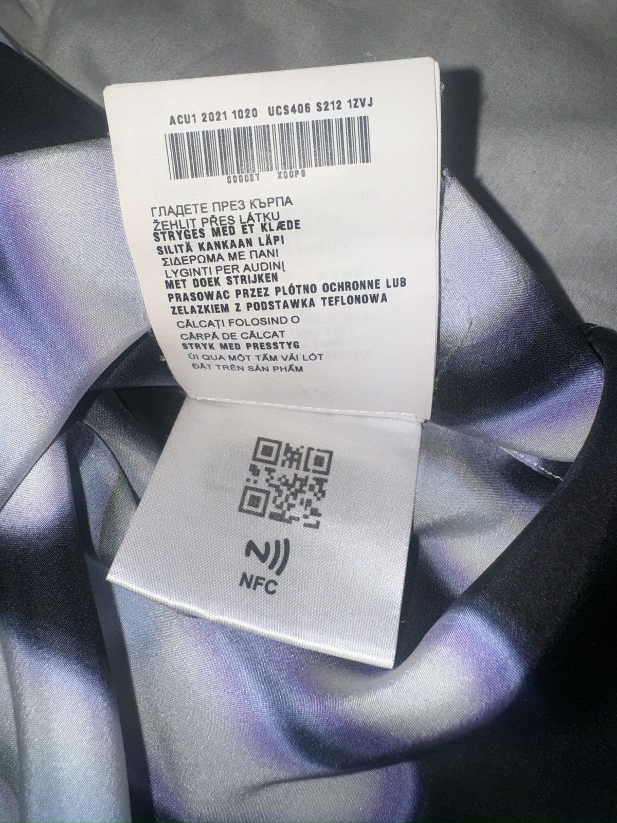 Prada Prada double match box silk shirt white W/ blue flames Size US S / EU 44-46 / 1 - 14 Thumbnail