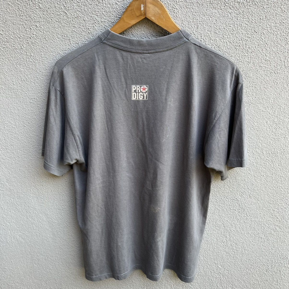Band Tees Vintage 00s THE PRODIGY band tee Size US M / EU 48-50 / 2 - 3 Thumbnail