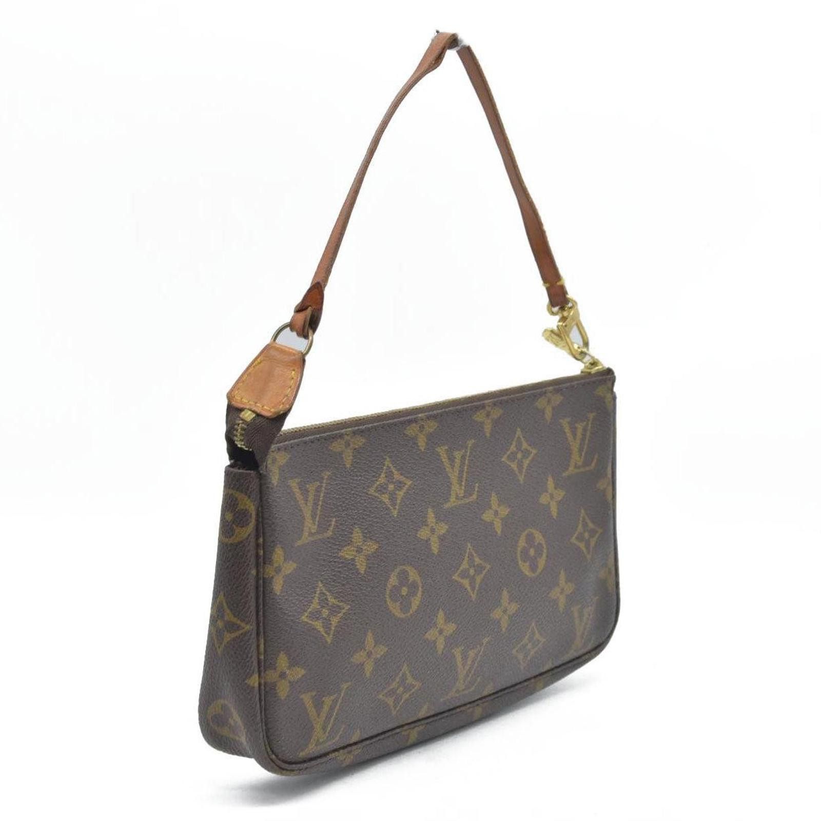 Louis Vuitton Louis Vuitton Monogram Pochette Accessories AR0936 Size ONE SIZE - 7 Thumbnail