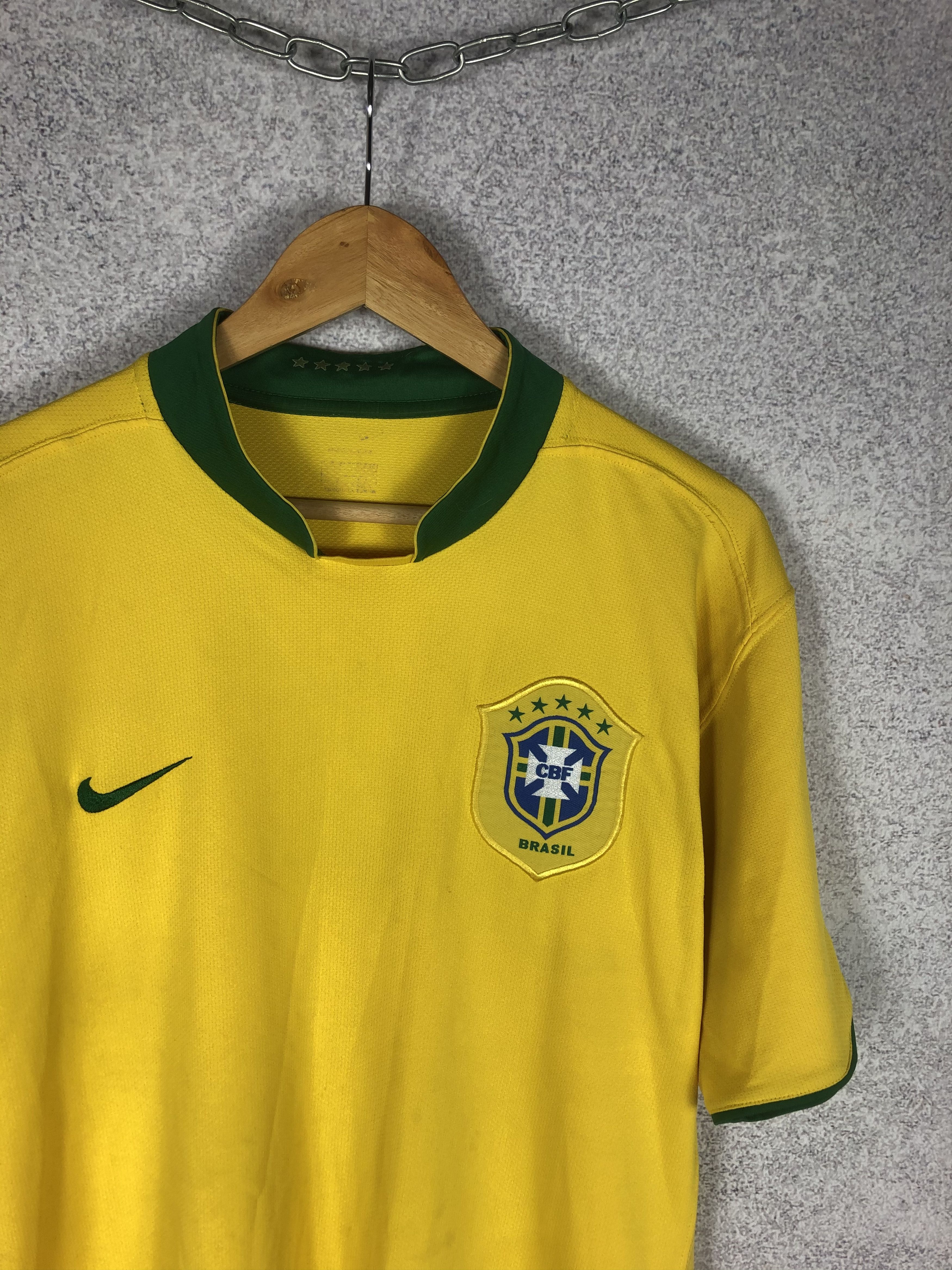 Nike Vintage Nike Brazil Home Soccer Jersey Football Shirt Size US XL / EU 56 / 4 - 2 Thumbnail