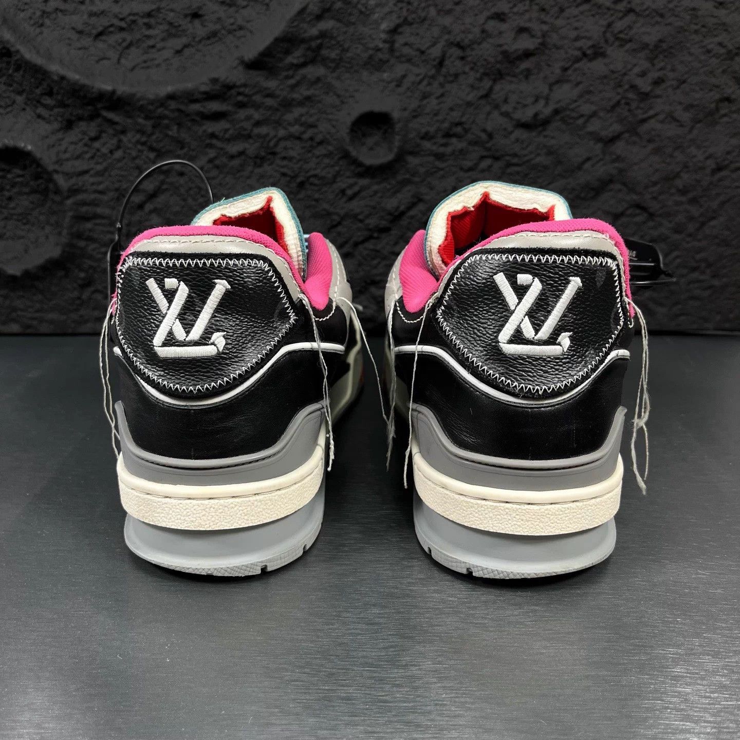 Louis Vuitton LV SS24 Trainer Black Cement UK7.5 41.5 95 New Size US 7.5 / EU 40-41 - 5 Thumbnail