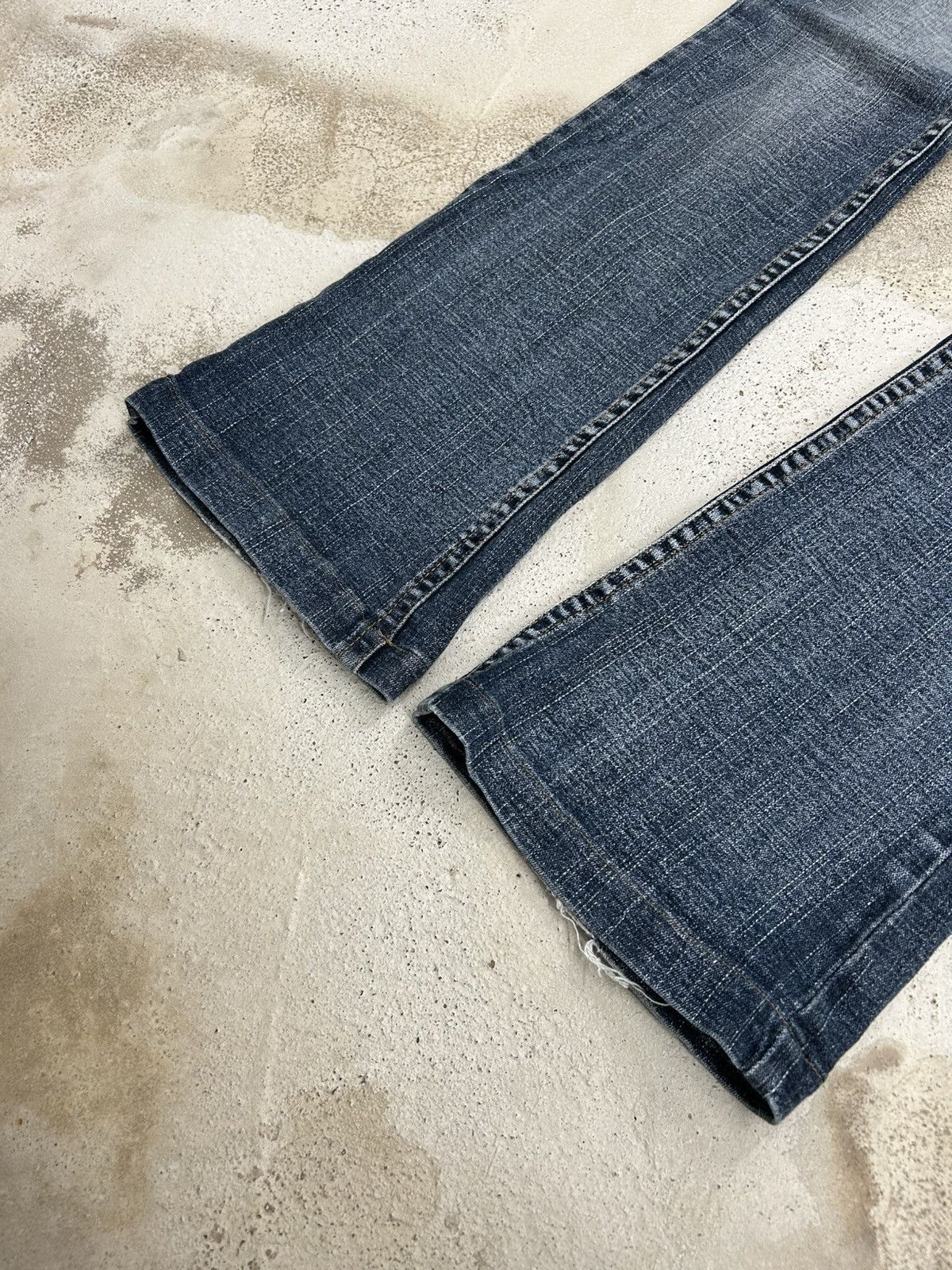 GOSTAR DE FUGA Flare BCBG Bootcut Distressed Fade Washed Button Studded Size US 30 / EU 46 - 3 Thumbnail