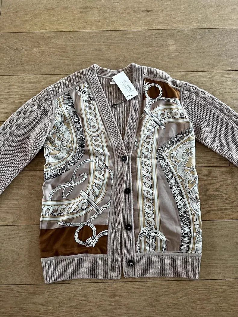 Hermes Milk tea color knit floral cardigan jacket