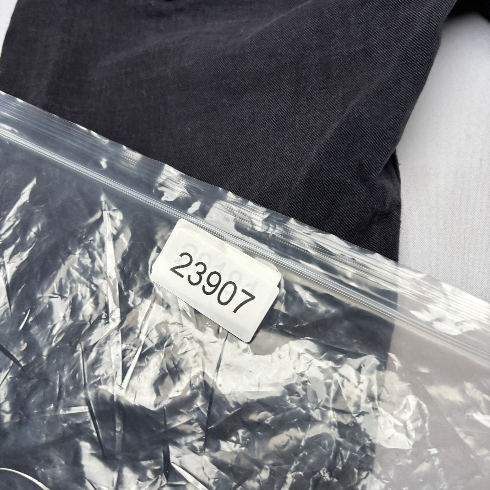 A.P.C. A.P.C. Rue Madame Paris Selvedge Jeans 28x27.5 Black Denim Size US 28 / EU 44 - 13 Thumbnail
