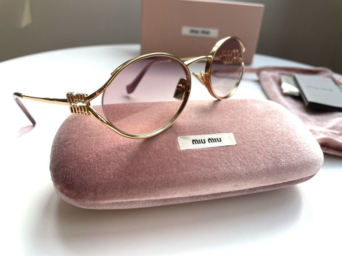 Miu Miu NEW Miu Miu sunglasses SMU 52YS 5AK-06S Size ONE SIZE - 4 Thumbnail