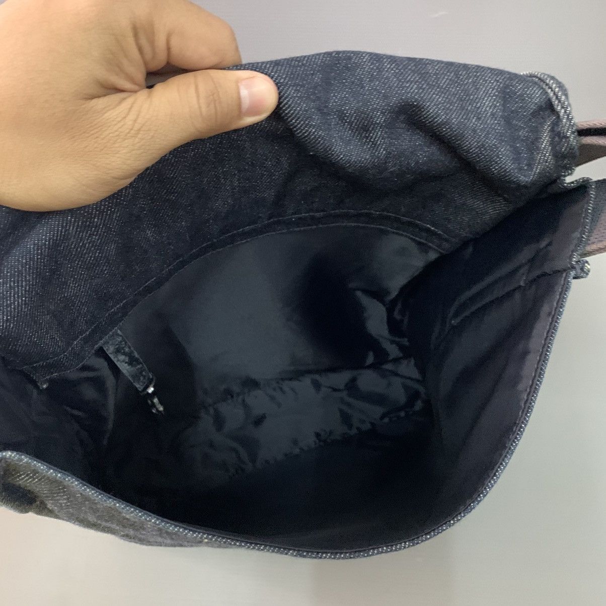 Japanese Brand Hunting World Denime Shoulder Bag Size ONE SIZE - 5 Thumbnail