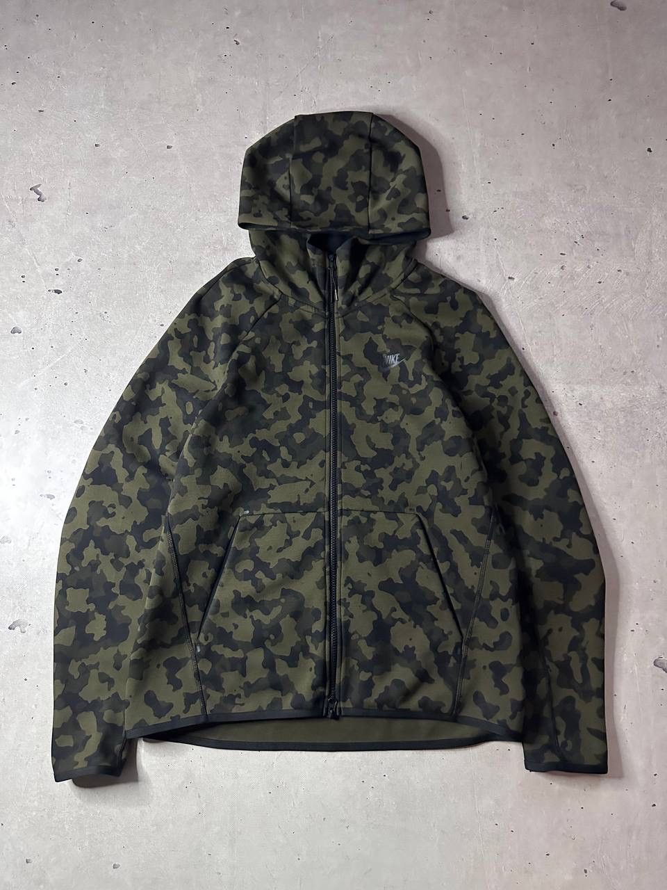 Nike Nike Tech Fleece Full-Zip Hoodie Camo Green Men’s M Y2K Size US M / EU 48-50 / 2 - 1 Thumbnail