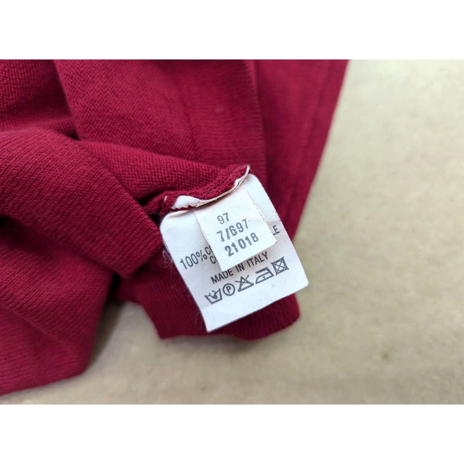 Yves Saint Laurent VINTAGE Yves Saint Lauren Sweater Mens L Red Cotton V-Neck Jumper Knit Pullover Size US L / EU 52-54 / 3 - 7 Thumbnail