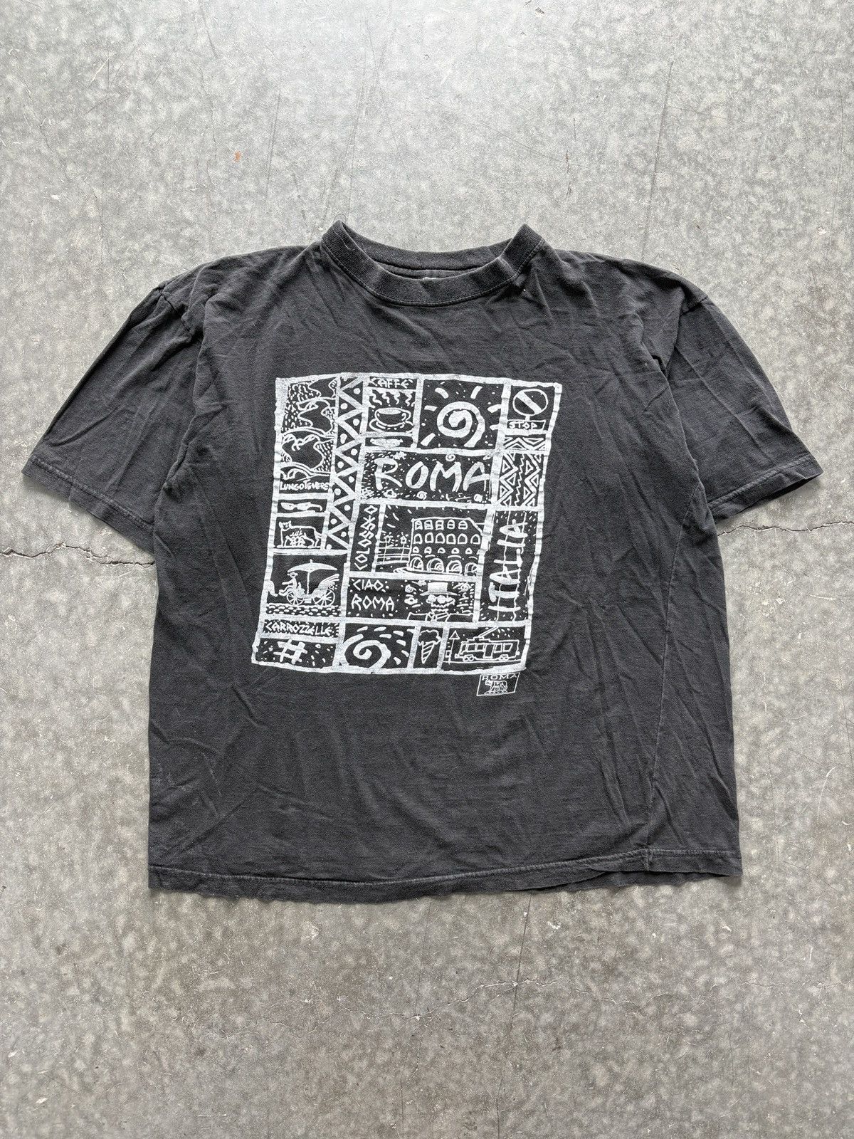Vintage Vintage 90s Roma Graphic Tee Boxy Faded Black Size US L / EU 52-54 / 3 - 1 Thumbnail