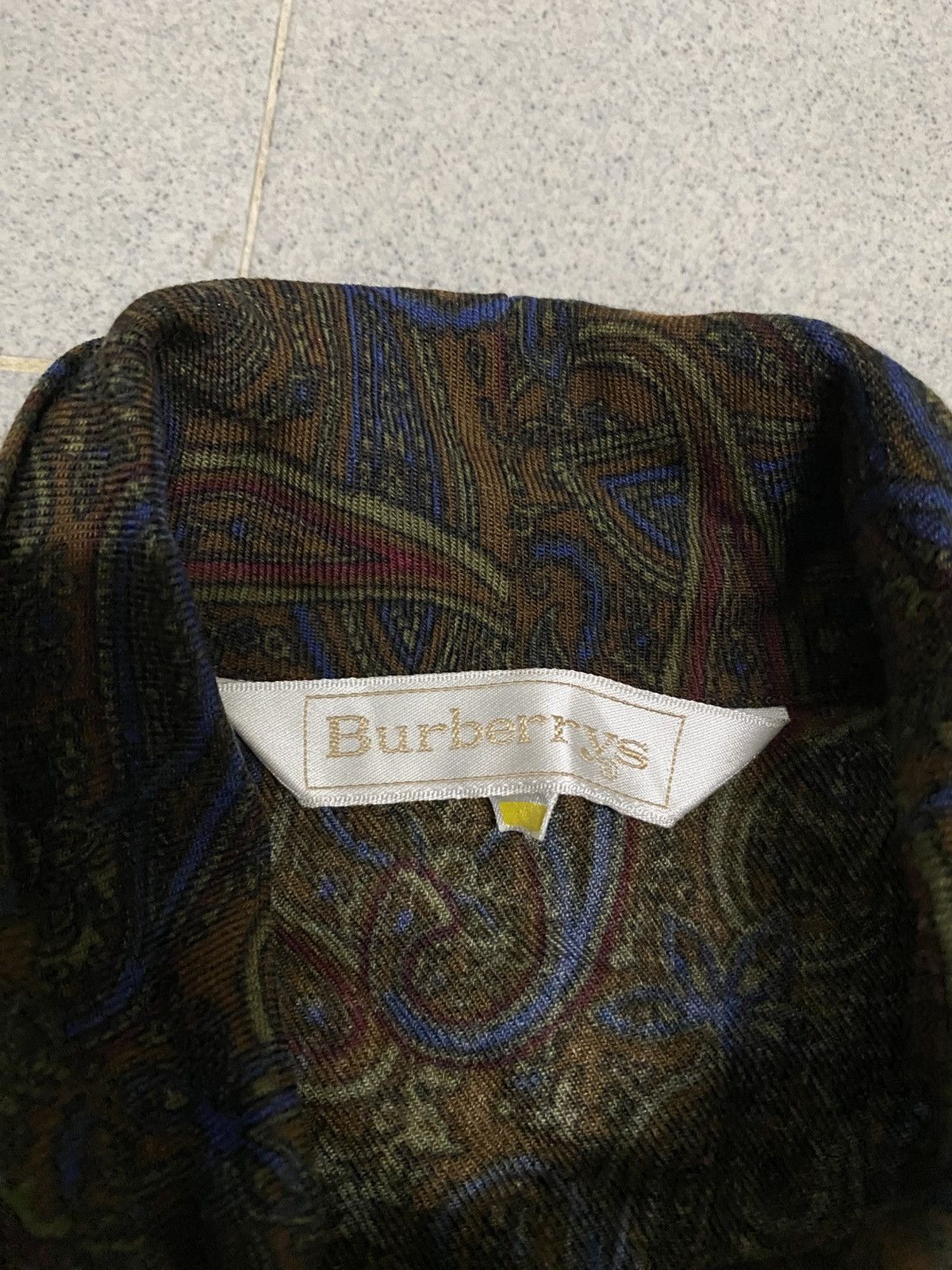 Burberry × Japanese Brand × Vintage Vintage Burberrys Paisley Blouse Size S / US 4 / IT 40 - 3 Thumbnail