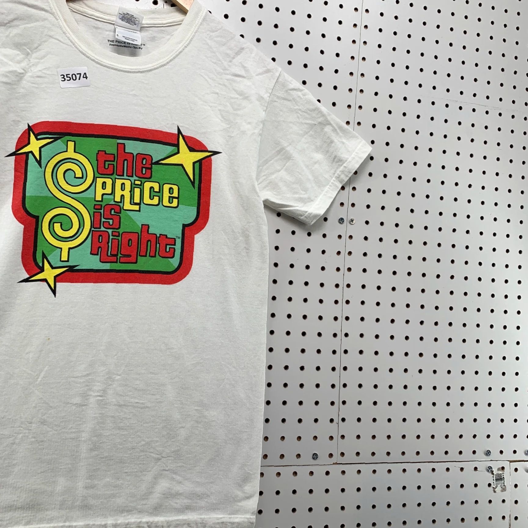 Gildan VINTAGE The Price Is Right Shirt Mens Small White T-Shirt 18x28 TV Game Crew Neck Short Sleeve Mens S White 90s Size US S / EU 44-46 / 1 - 4 Thumbnail