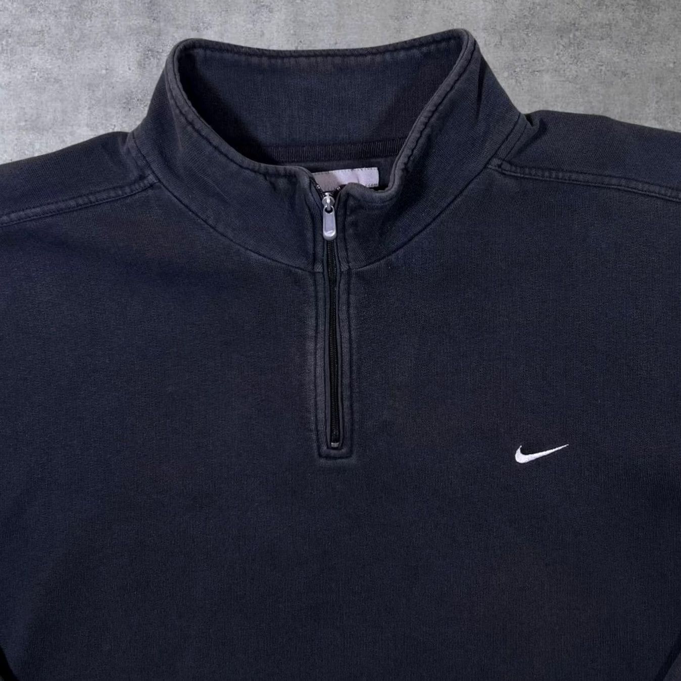 Nike VINTAGE Nike Classic Faded Black Mini Swoosh Logo 1/4 Zip Sweatshirt Large XL Mens Regular Long Sleeve Pullover Embroidered Logo 1990s 2000s Size US L / EU 52-54 / 3 - 4 Thumbnail