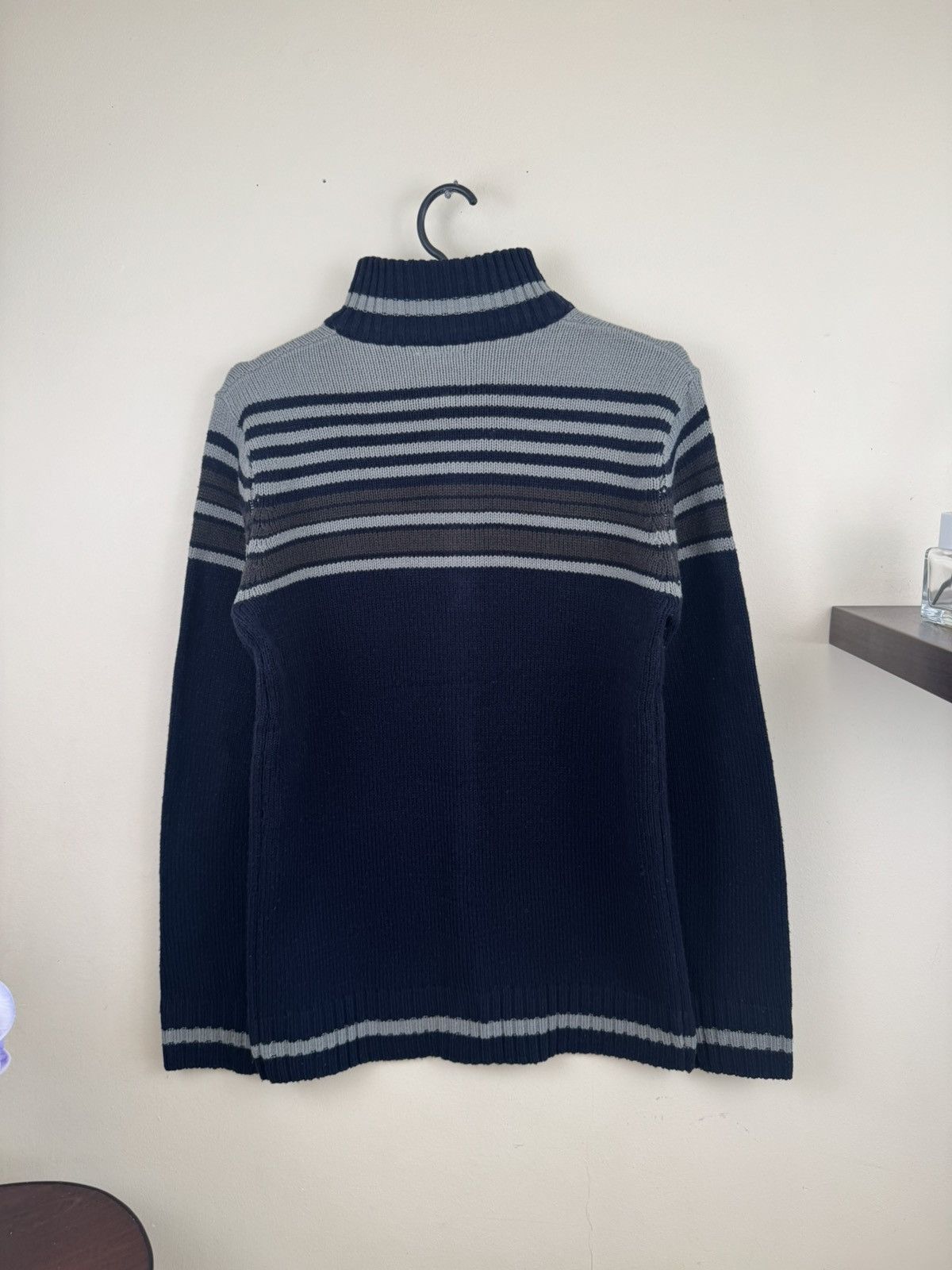 Lacoste Vintage Lacoste Knitwear Sweater S Striped Blu Gray Casual Size US S / EU 44-46 / 1 - 15 Thumbnail