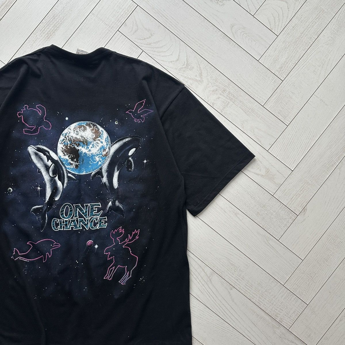 The Mountain Vintage 90s Harlequin One Earth One Chance AOP tee Cosmos og Size US XL / EU 56 / 4 - 4 Thumbnail