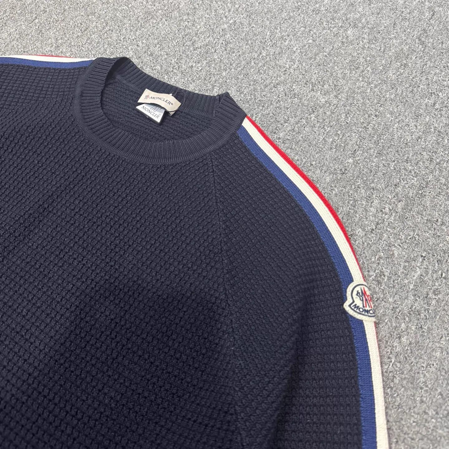 Moncler Moncler Navy Waffle Crewneck Pullover M 99 New Size US M / EU 48-50 / 2 - 3 Thumbnail