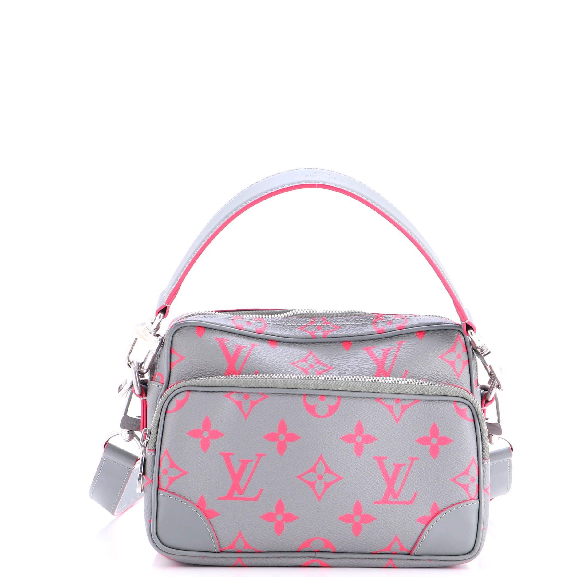 Louis Vuitton Nil NM Messenger Bag Size ONE SIZE - 1 Thumbnail