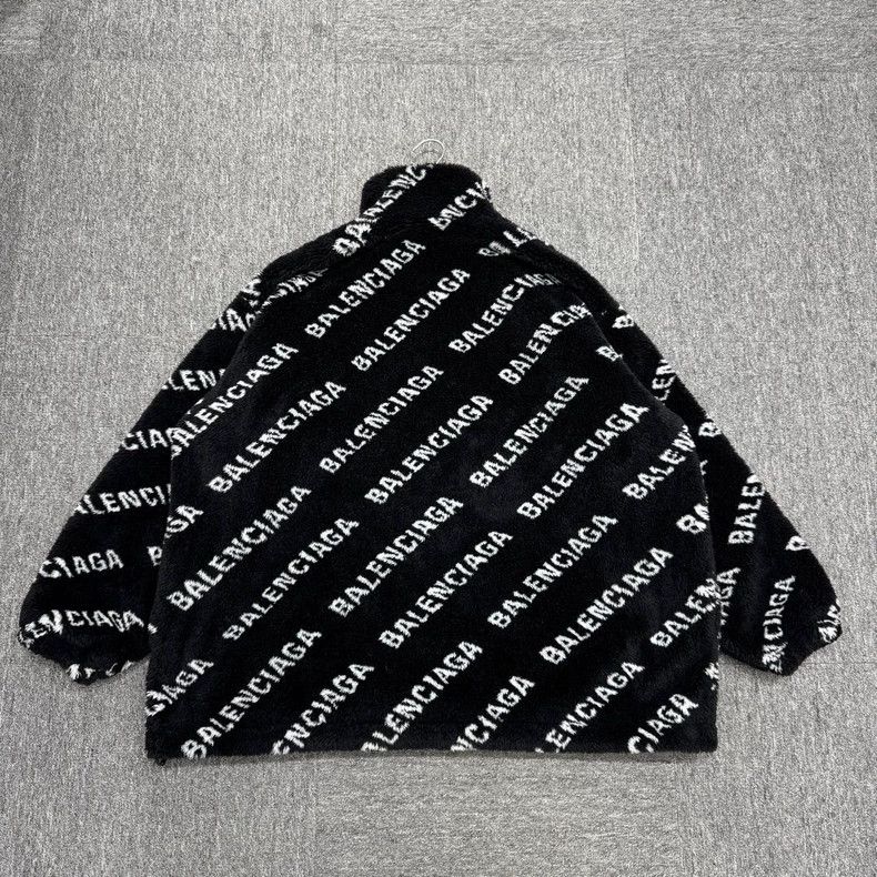 Balenciaga Balenciaga size 34 Bullet screen full of printing teddy co Size XS / US 0-2 / IT 36-38 - 5 Thumbnail