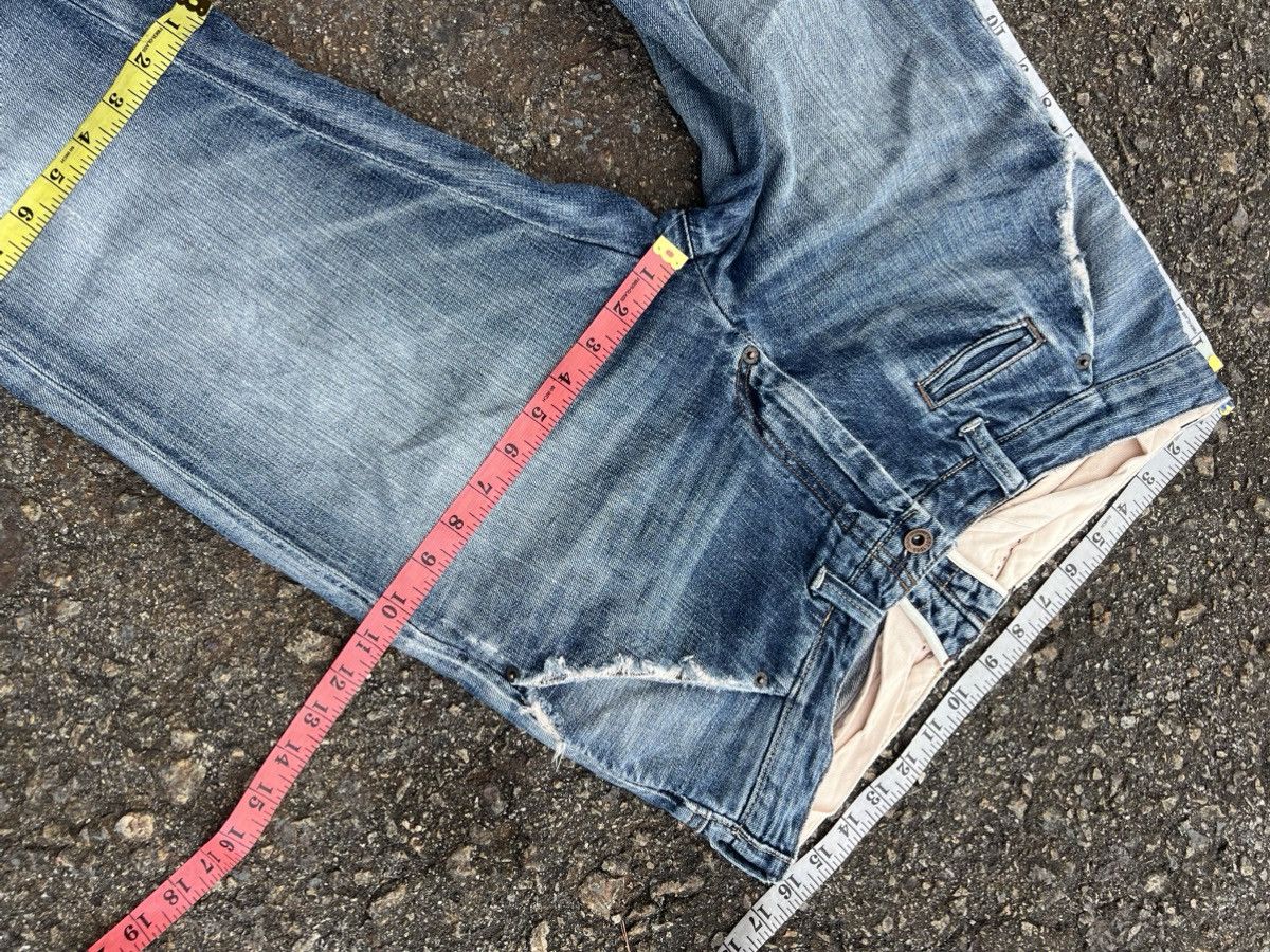 Gap Gap Distressed Jeans Size US 32 / EU 48 - 6 Thumbnail